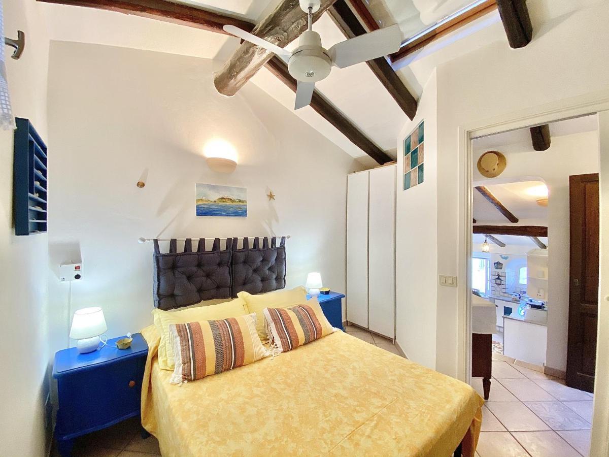 Holidaycasa Gio - In Centro Vista Mare スペルロンガ エクステリア 写真
