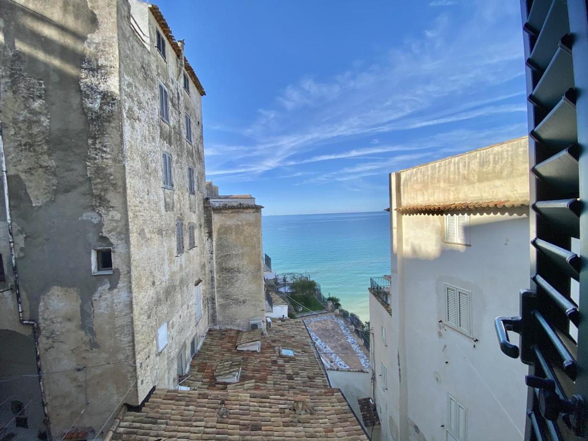 Holidaycasa Gio - In Centro Vista Mare スペルロンガ エクステリア 写真