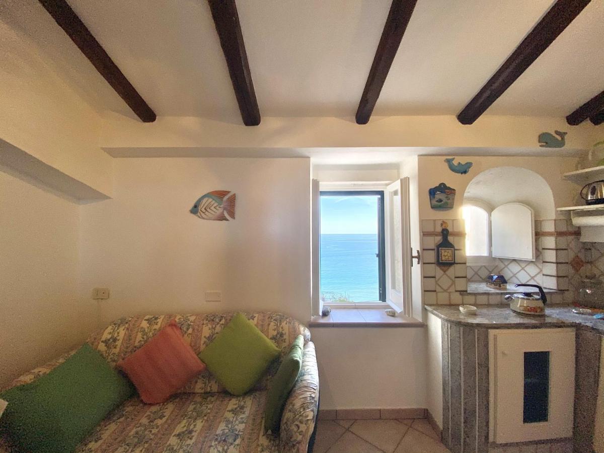 Holidaycasa Gio - In Centro Vista Mare スペルロンガ エクステリア 写真