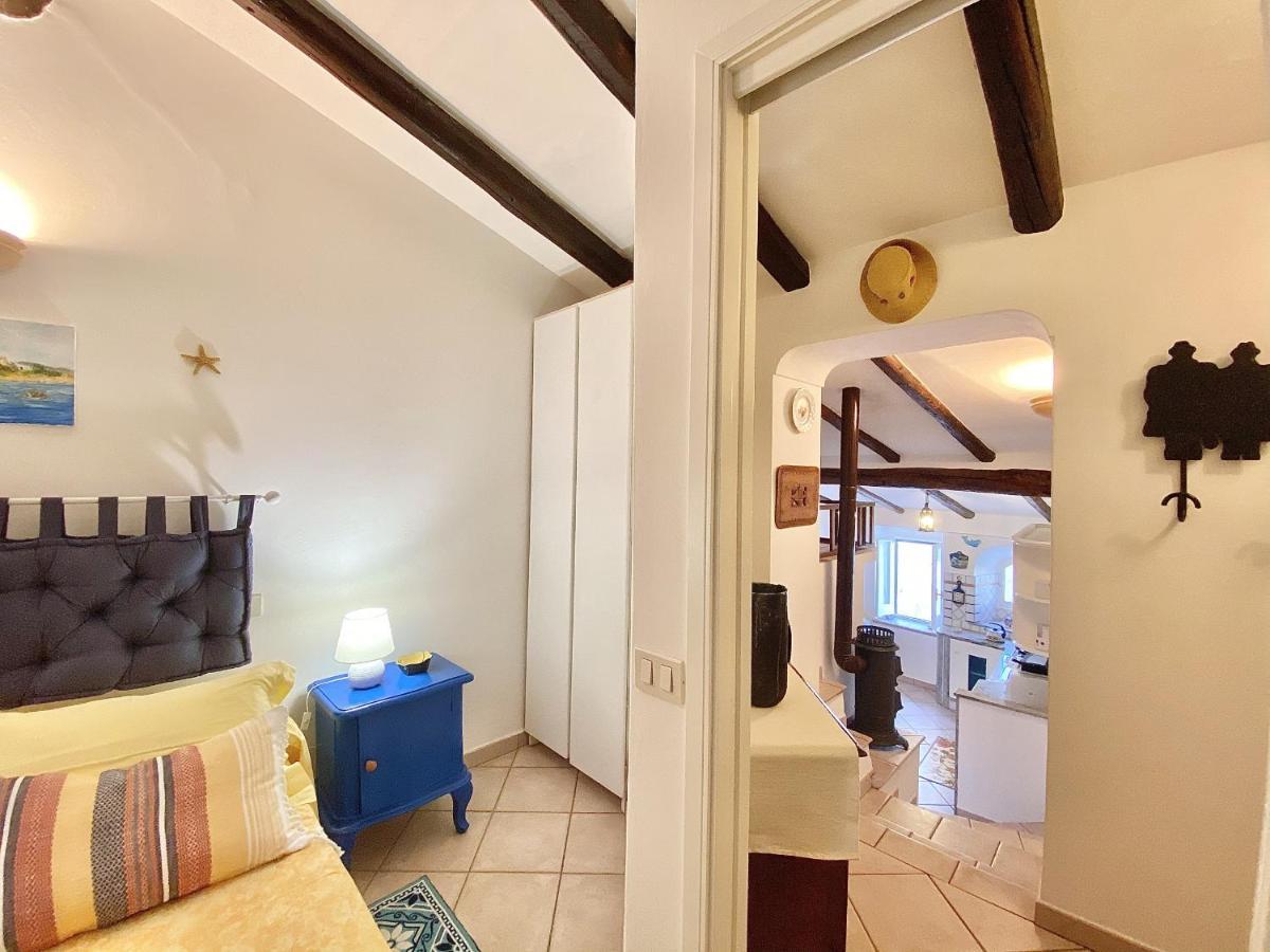 Holidaycasa Gio - In Centro Vista Mare スペルロンガ エクステリア 写真